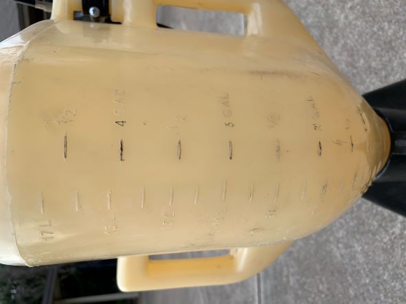 FS: Acerbis 5-Gallon Quick Fill Dump Can
